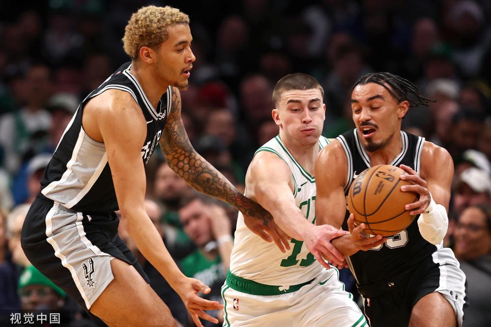 队友之间更 队友之间更