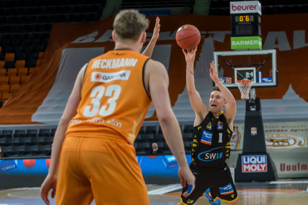 场和临场应 场和临场应